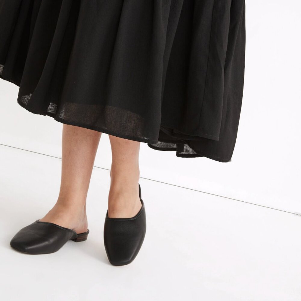 Madewell Black Leather Mules - Picture 2 of 14